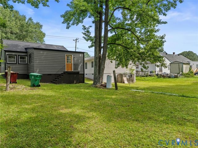 1820 Dupuy Rd, Petersburg, VA 23803