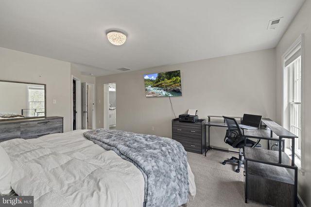 551 STANTON AVE, Franklinville, NJ 08322