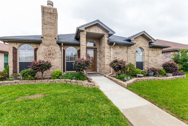 1920 Walden Place, Mesquite, TX 75181