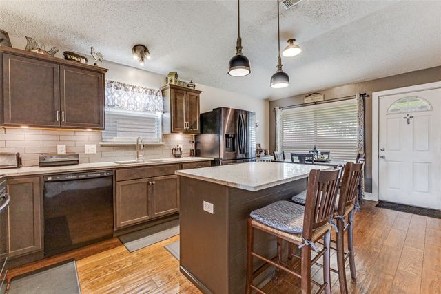 1920 Walden Place, Mesquite, TX 75181