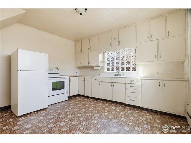 214 7th St, Windsor, CO 80550