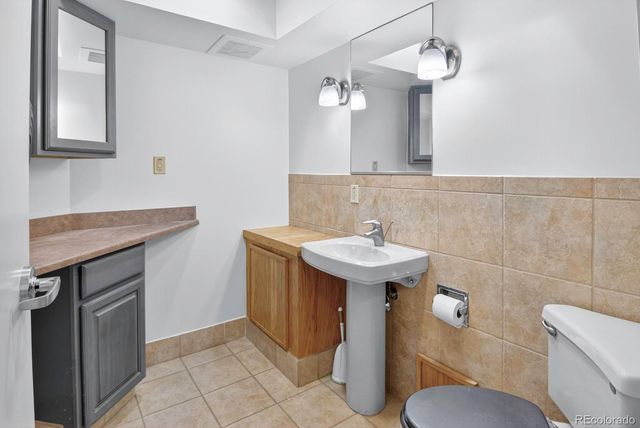 1745 N Lafayette Street, Denver, CO 80218