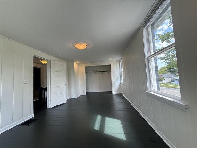 614 Magnolia Street, Three Oaks, MI 49128