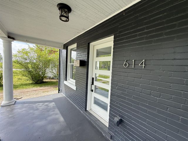 614 Magnolia Street, Three Oaks, MI 49128