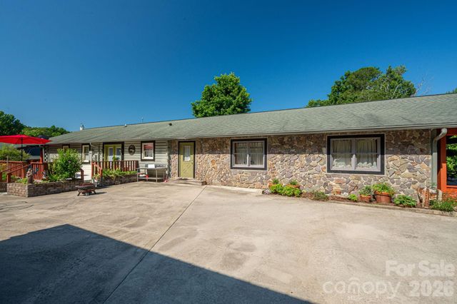 120 Wiggins Lane, Kings Mountain, NC 28086