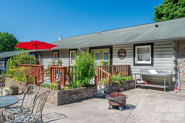 120 Wiggins Lane, Kings Mountain, NC 28086