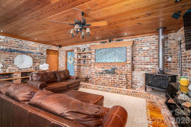 120 Wiggins Lane, Kings Mountain, NC 28086