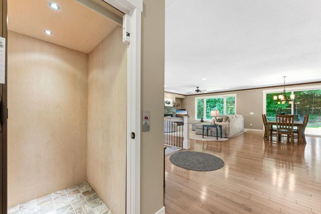14886 Jeffers Pass NW, Prior Lake, MN 55372