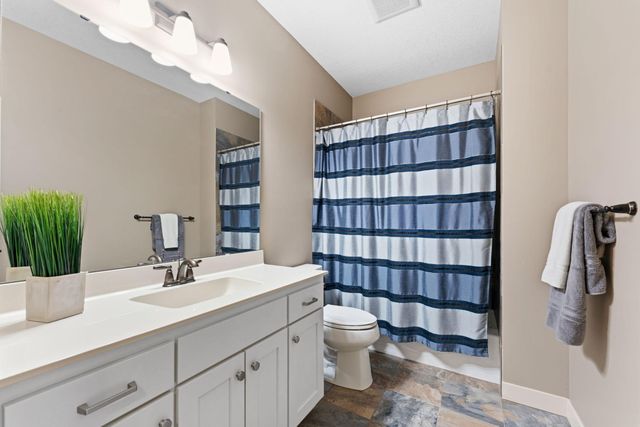 14886 Jeffers Pass NW, Prior Lake, MN 55372