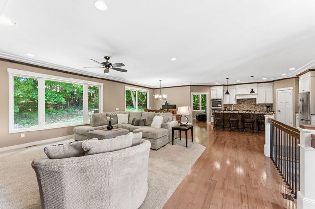 14886 Jeffers Pass NW, Prior Lake, MN 55372