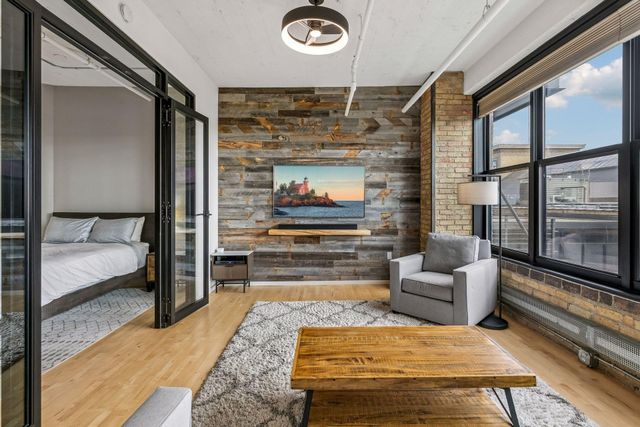 290 Market Street 616, Minneapolis, MN 55405