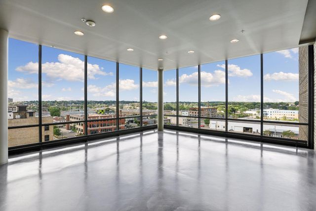 290 Market Street 616, Minneapolis, MN 55405