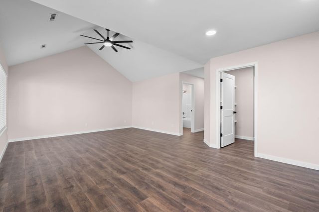 2012 State Hwy H, Lampe, MO 65681