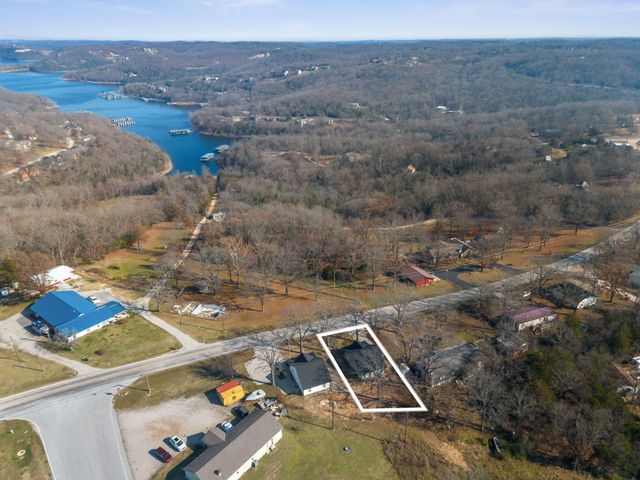 2012 State Hwy H, Lampe, MO 65681