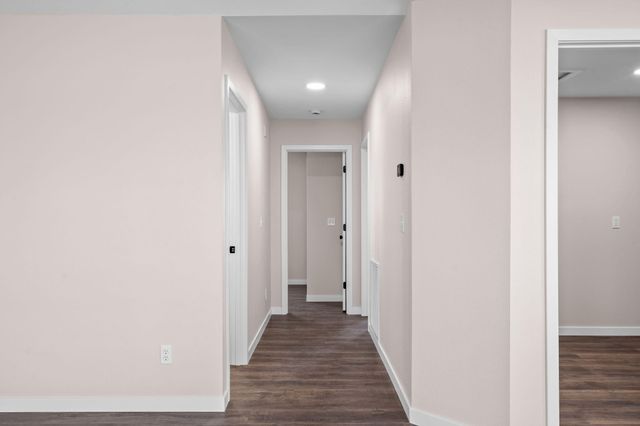 2012 State Hwy H, Lampe, MO 65681