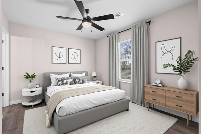 2012 State Hwy H, Lampe, MO 65681