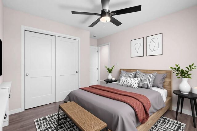 2012 State Hwy H, Lampe, MO 65681