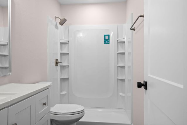 2012 State Hwy H, Lampe, MO 65681