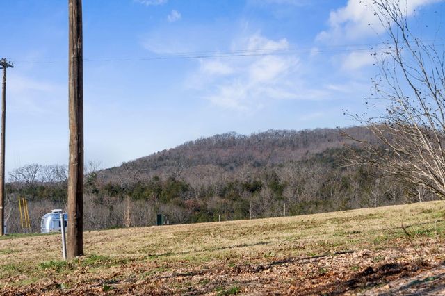 2012 State Hwy H, Lampe, MO 65681