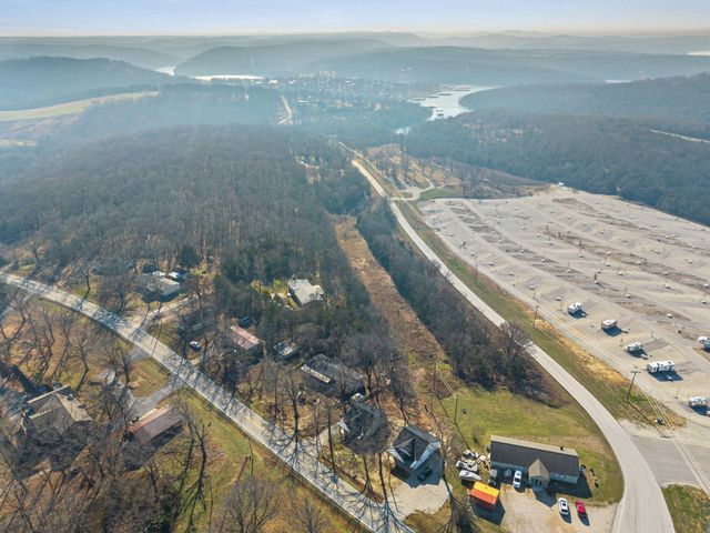 2012 State Hwy H, Lampe, MO 65681