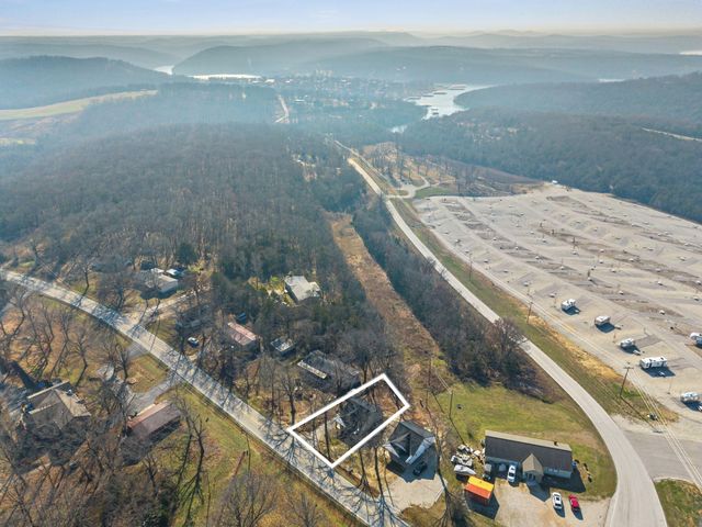 2012 State Hwy H, Lampe, MO 65681