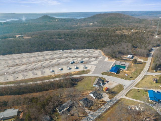 2012 State Hwy H, Lampe, MO 65681