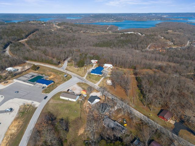 2012 State Hwy H, Lampe, MO 65681