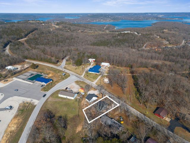 2012 State Hwy H, Lampe, MO 65681