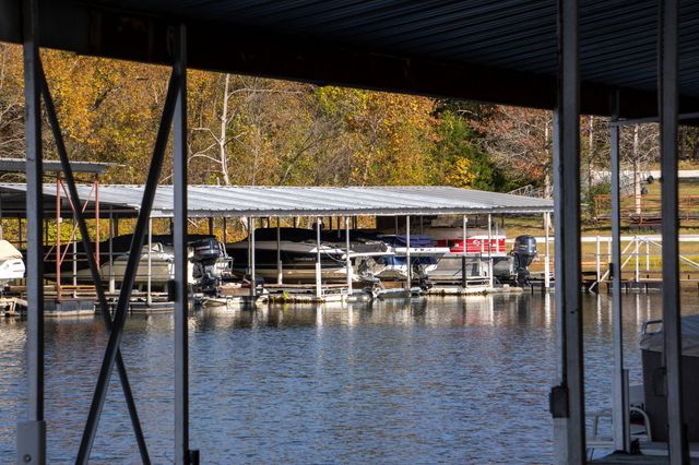 2012 State Hwy H, Lampe, MO 65681