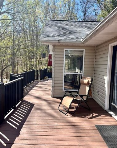 70 Martys Drive, Blairsville, GA 30512