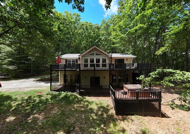 70 Martys Drive, Blairsville, GA 30512