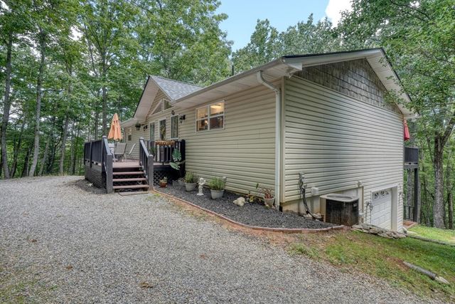 70 Martys Drive, Blairsville, GA 30512