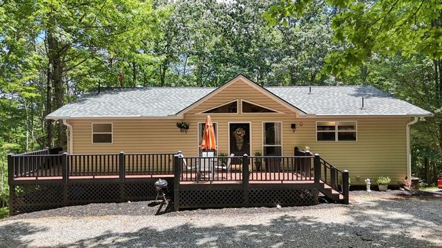 70 Martys Drive, Blairsville, GA 30512