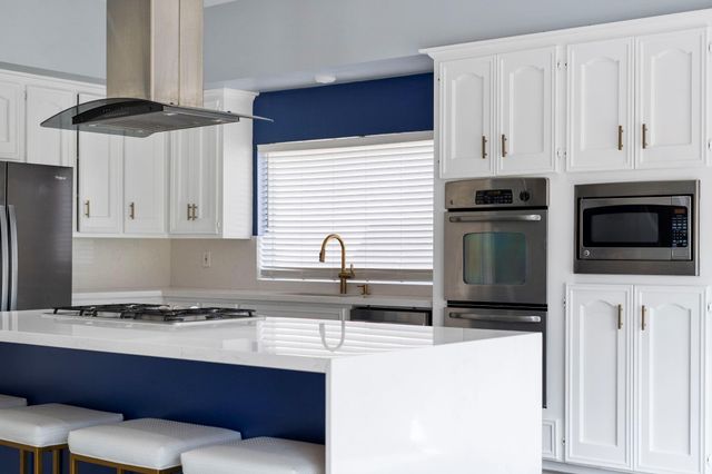 22 Charleston Street N, Sugar Land, TX 77478