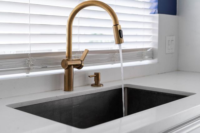 22 Charleston Street N, Sugar Land, TX 77478