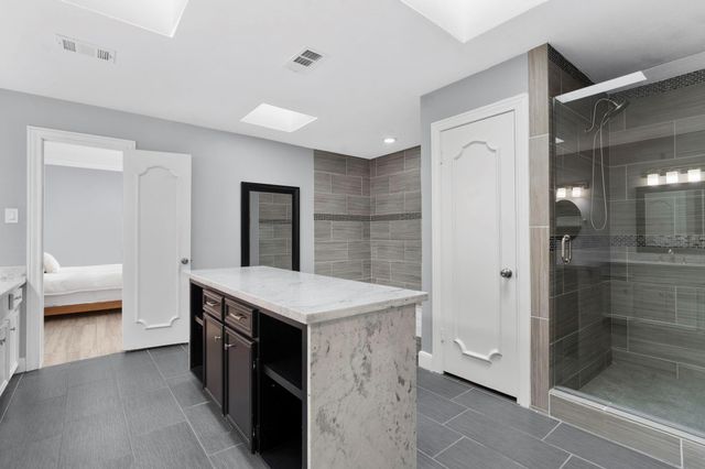 22 Charleston Street N, Sugar Land, TX 77478