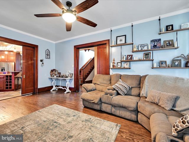 1707 MAHANTONGO ST, Pottsville, PA 17901