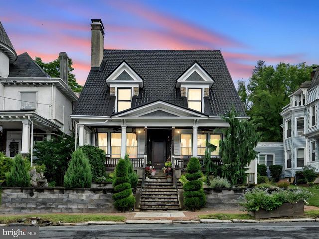 1707 MAHANTONGO ST, Pottsville, PA 17901