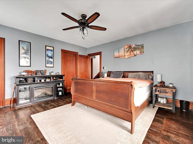 1707 MAHANTONGO ST, Pottsville, PA 17901