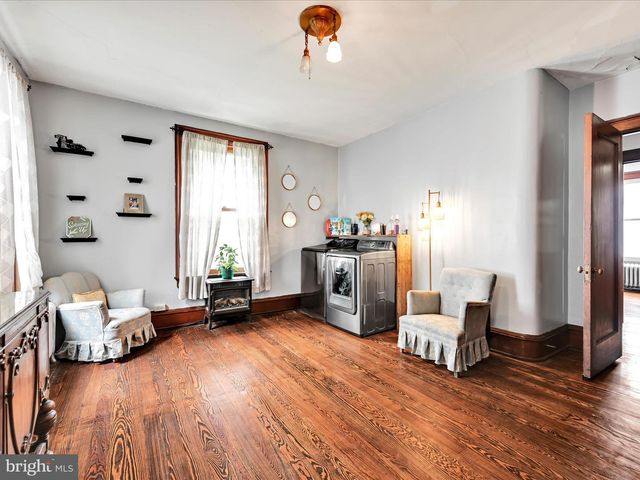 1707 MAHANTONGO ST, Pottsville, PA 17901