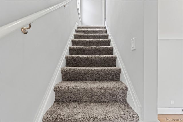 9175 Devonshire Road, Detroit, MI 48224