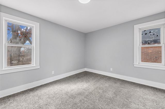 9175 Devonshire Road, Detroit, MI 48224