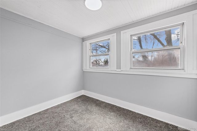 9175 Devonshire Road, Detroit, MI 48224