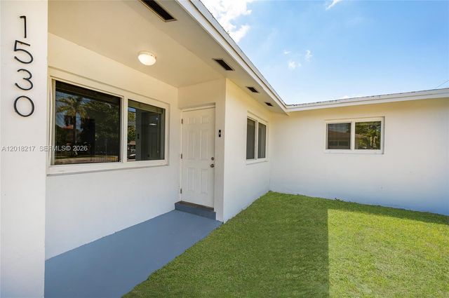 1530 NW 47th Ave, Lauderhill, FL 33313
