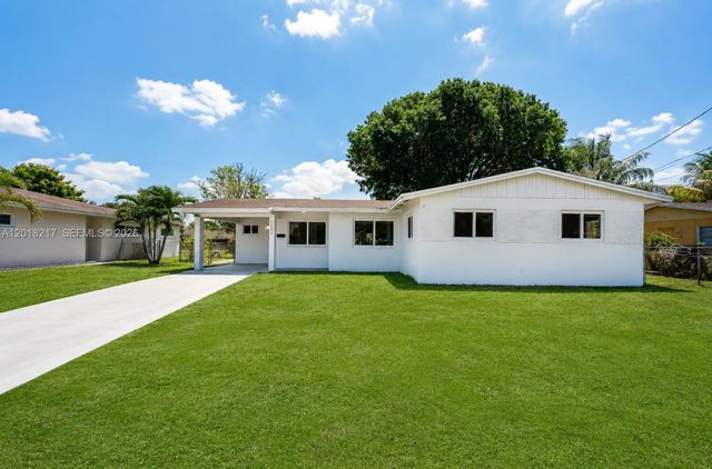 1530 NW 47th Ave, Lauderhill, FL 33313