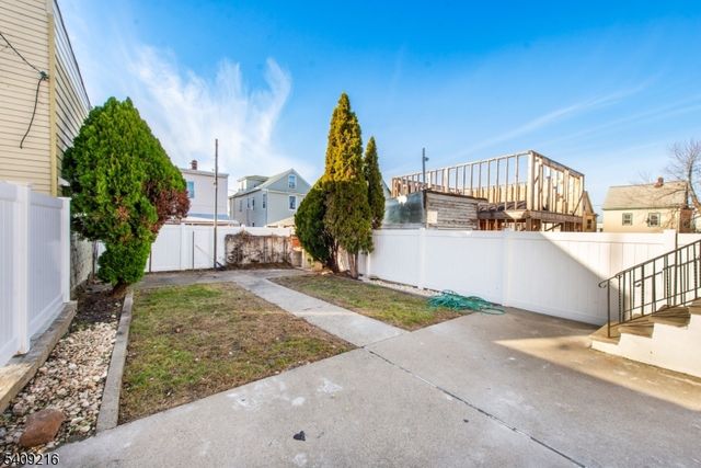 1022 E 22Nd St, Paterson City, NJ 07513