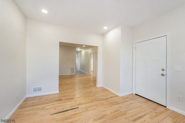 1022 E 22Nd St, Paterson City, NJ 07513