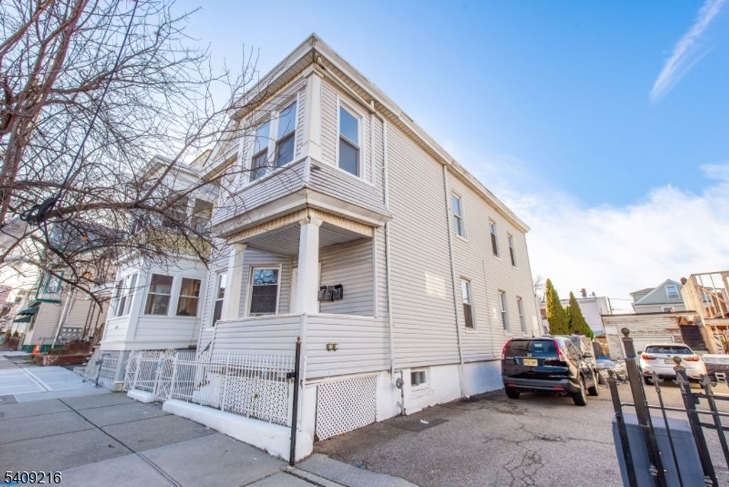 1022 E 22Nd St, Paterson City, NJ 07513