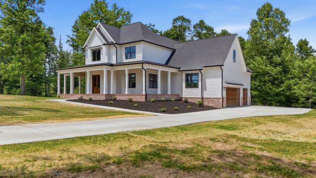 185 River Bluffs Drive, Jasper, TN 37347