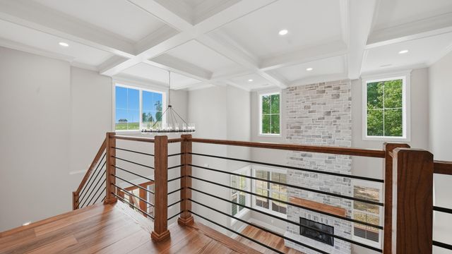 185 River Bluffs Drive, Jasper, TN 37347